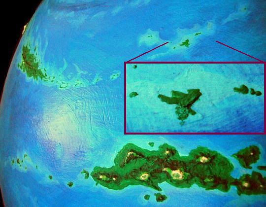 Orbital photo of Carheddin, Li, and the Starhaven Islands, with inset showing the Outer Starhavens centered on Salurip; islands on Lyr, a model of a huge sea-world'